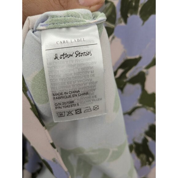 & Other Stories Floral Top Women Size 2 Balloon Sleeve Mock Neck Romantic Office - Picture 14 of 14